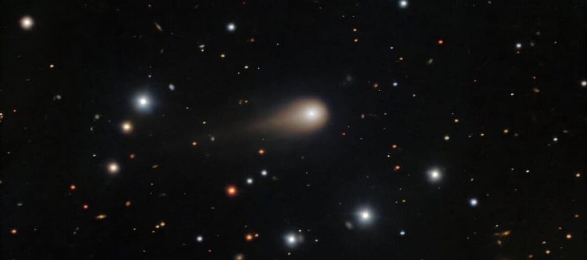 Межзвездная комета 3I/ATLAS в объективе телескопа обсерватории Gemini South / © International Gemini Observatory / NOIRLab / NSF / AURA