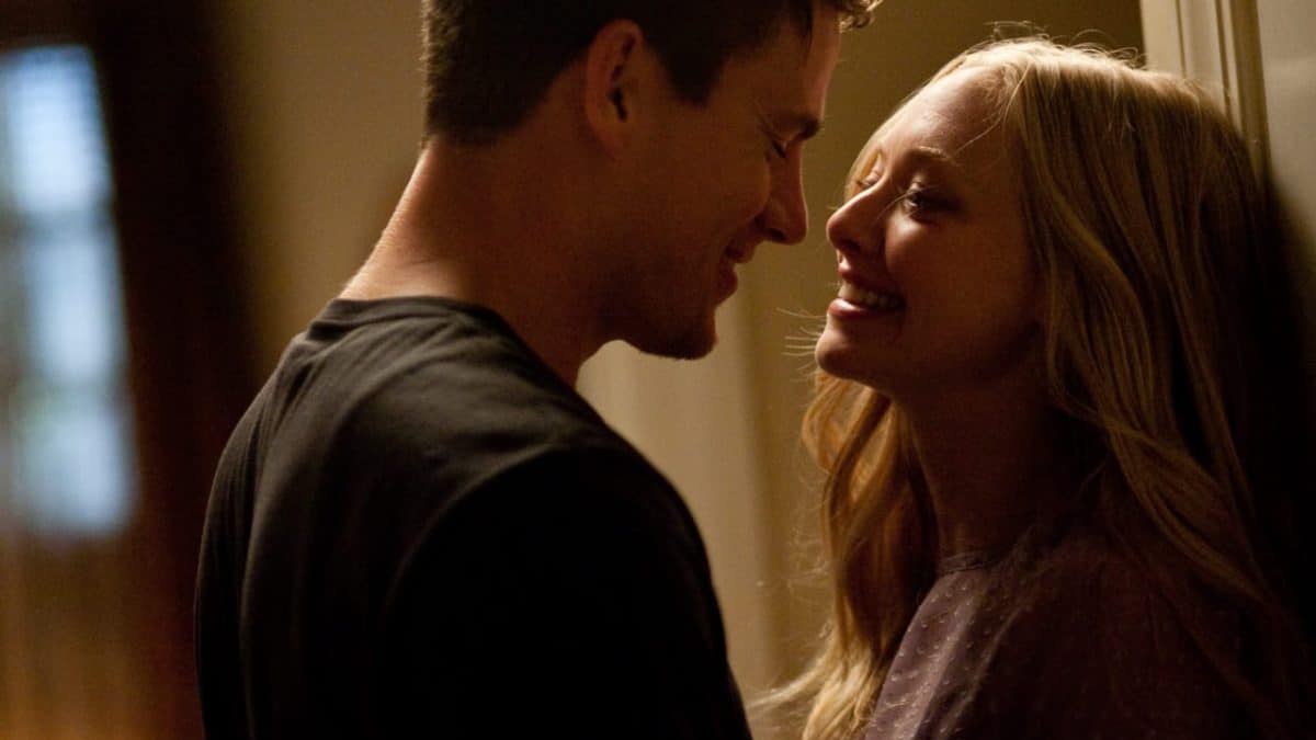 «Гормон любви» и физическая близость в паре помогли ранам зажить быстрее