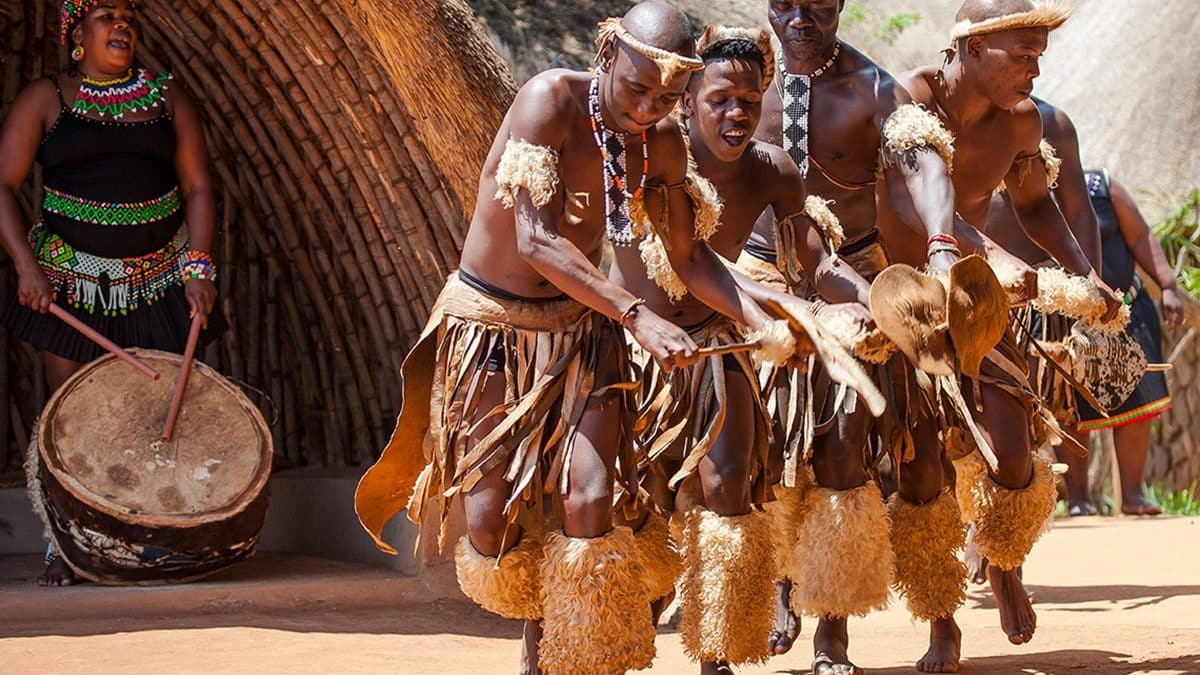 Антропологи развеяли миф о «благородных дикарях»