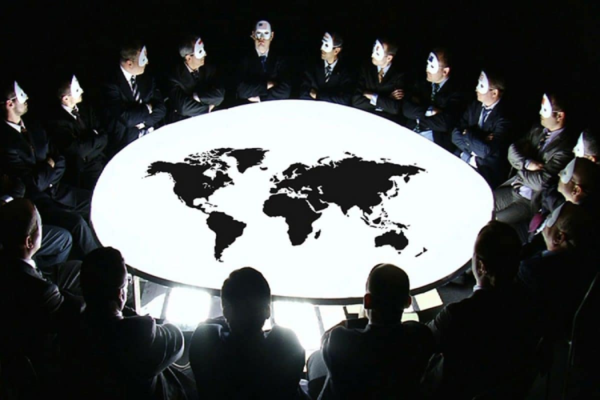 Конспирологическая теория / © NWO pwn, Wikipedia