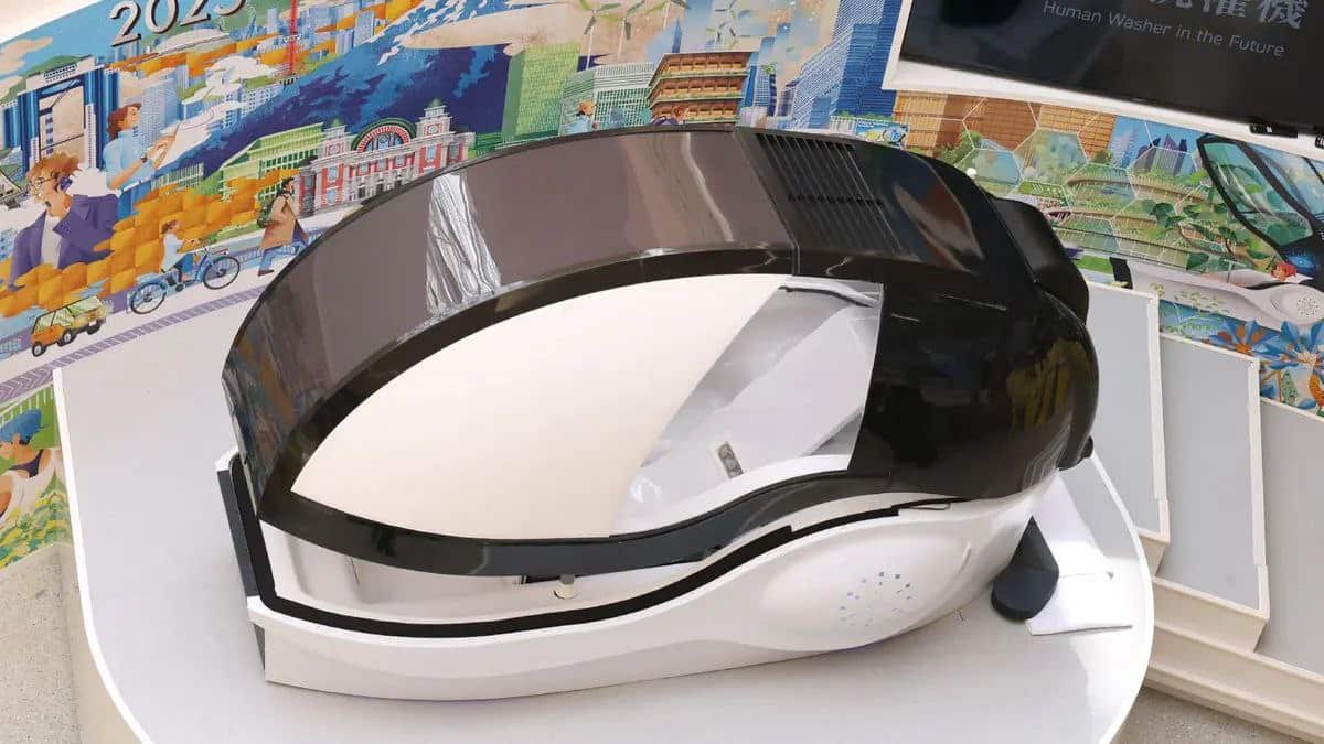 Mirai Human Washing Machine / © Getty Images  