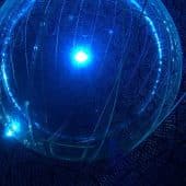 Акриловый резервуар в окружении 9000 трубок фотоумножителей внутри детектора SNO. Внутри него — около 800 тонн жидкого сцинтиллятора / © SNOLAB