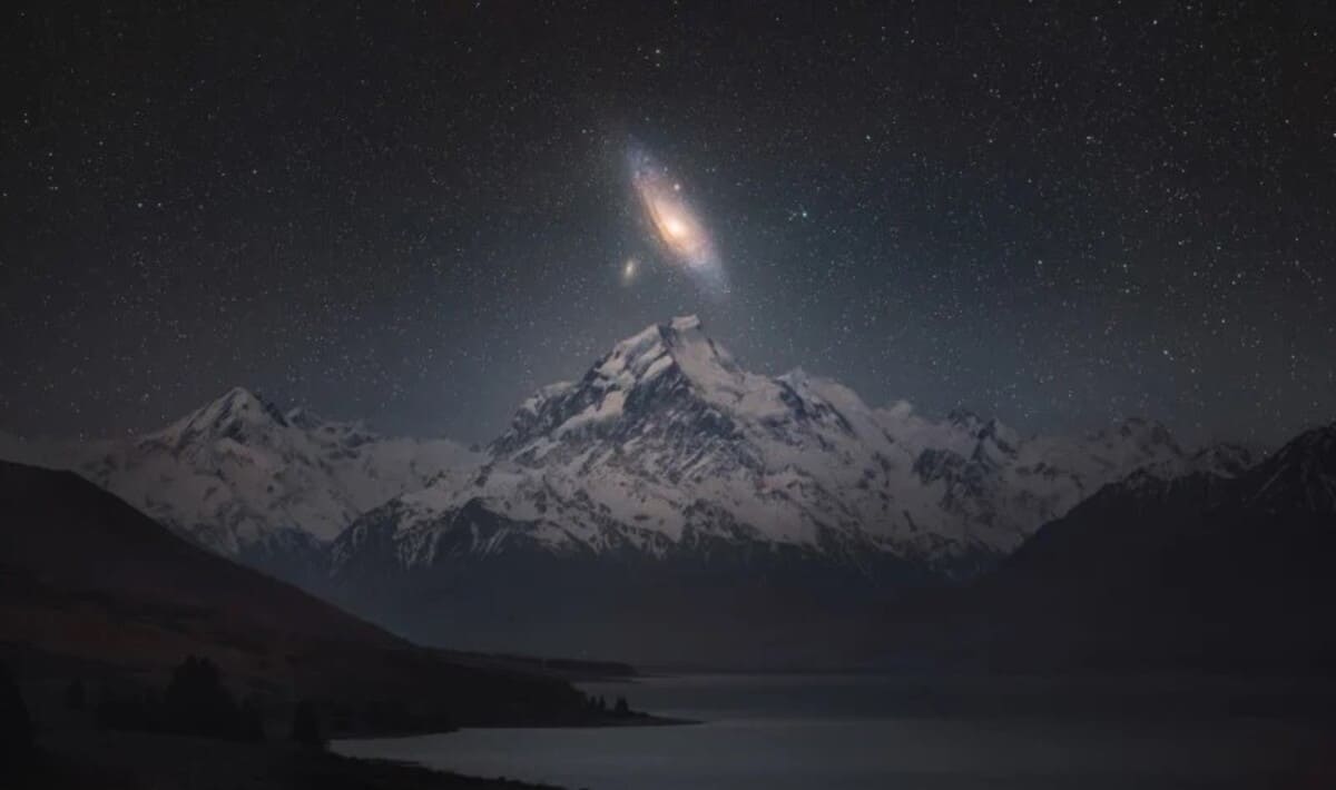 Далекая галактика / © Tom Rae