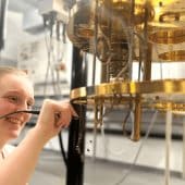 Первый автор Диана Кирхбаум (Diana Kirschbaum) в лаборатории / © Angelika Bosak/Vienna University of Technology