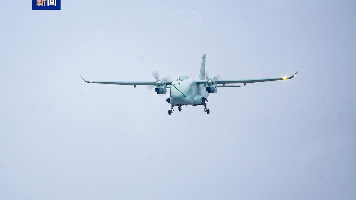 Китайский гибридный беспилотный грузовой самолет YH-1000S выполнил первый полет