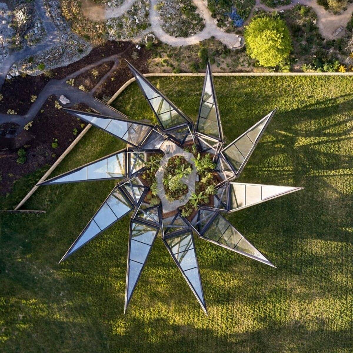 The Glasshouse, Великобритания, Heatherwick Studio / © Hufton + Crow