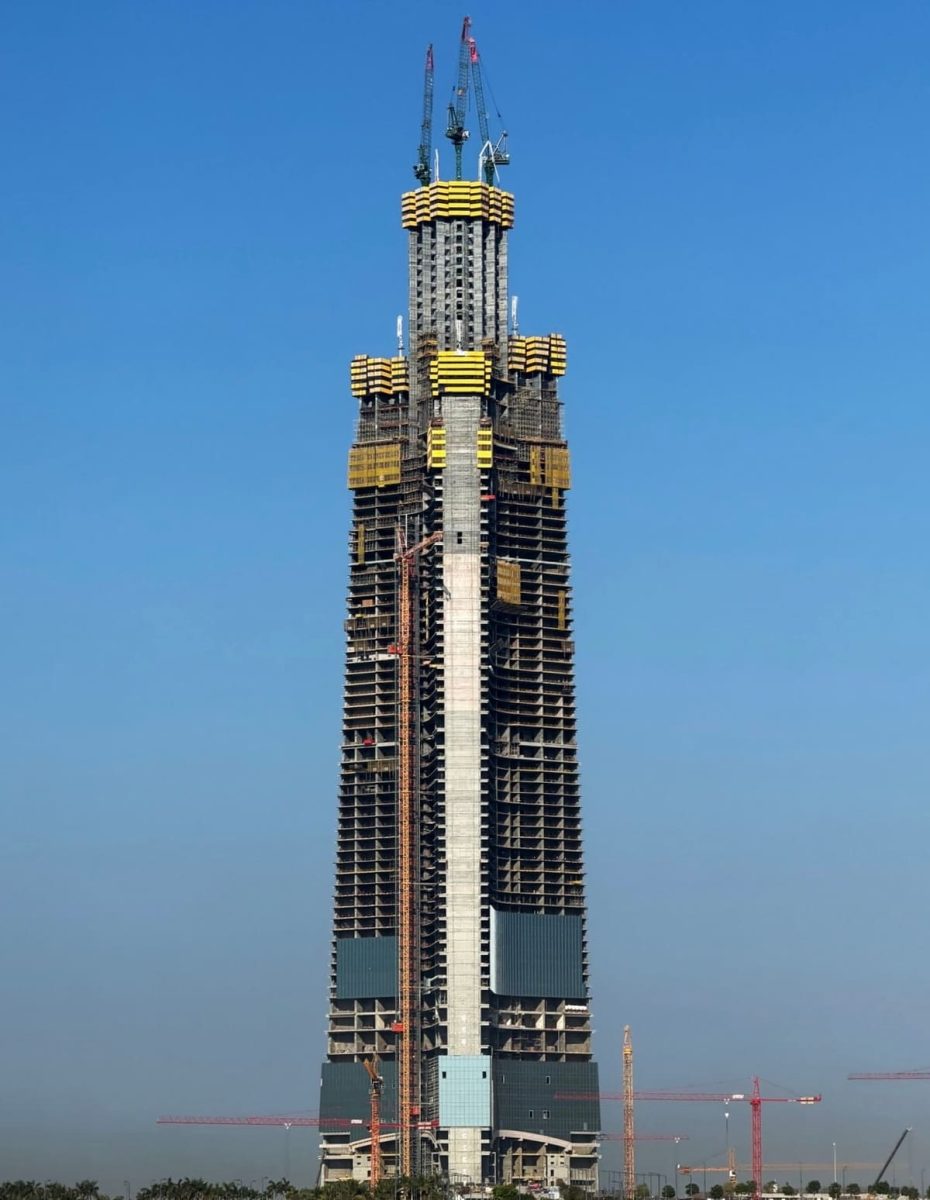 Строительство километровой башни Jeddah Tower / © Х / برج_جدة&nbsp;