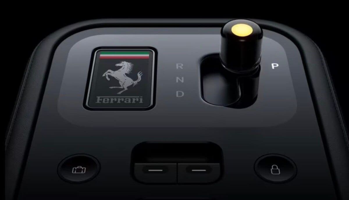 Интерьер электромобиля Luce / © Ferrari