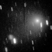 Комета P/2010 H2 (Валес) 6 июня 2010 года