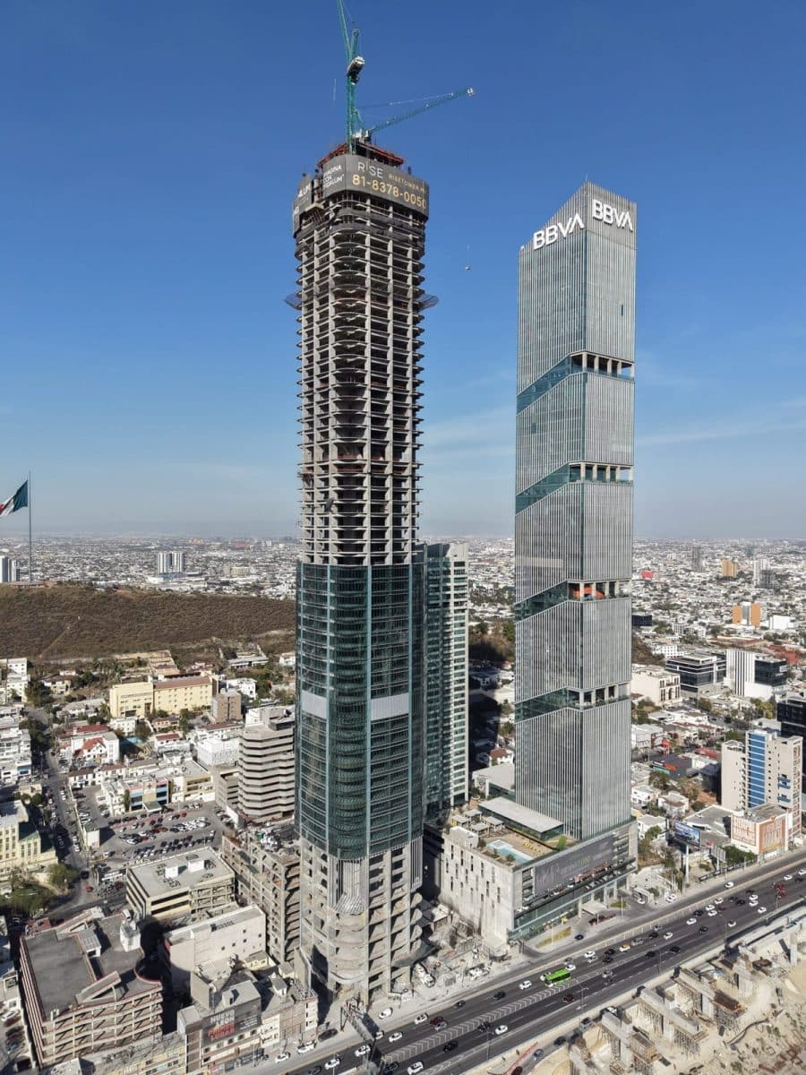 Строительство небоскреба Torre Rise / © Ancore Group