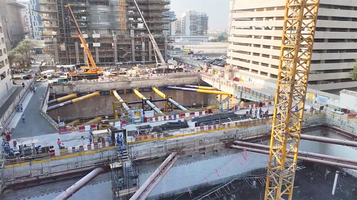 Строительная площадка башни Burj Azizi / © Azizi Developments