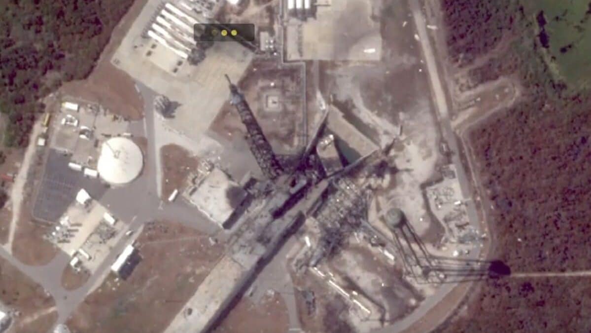 Спутники показали разрушения на стартовой площадке New Glenn после взрыва