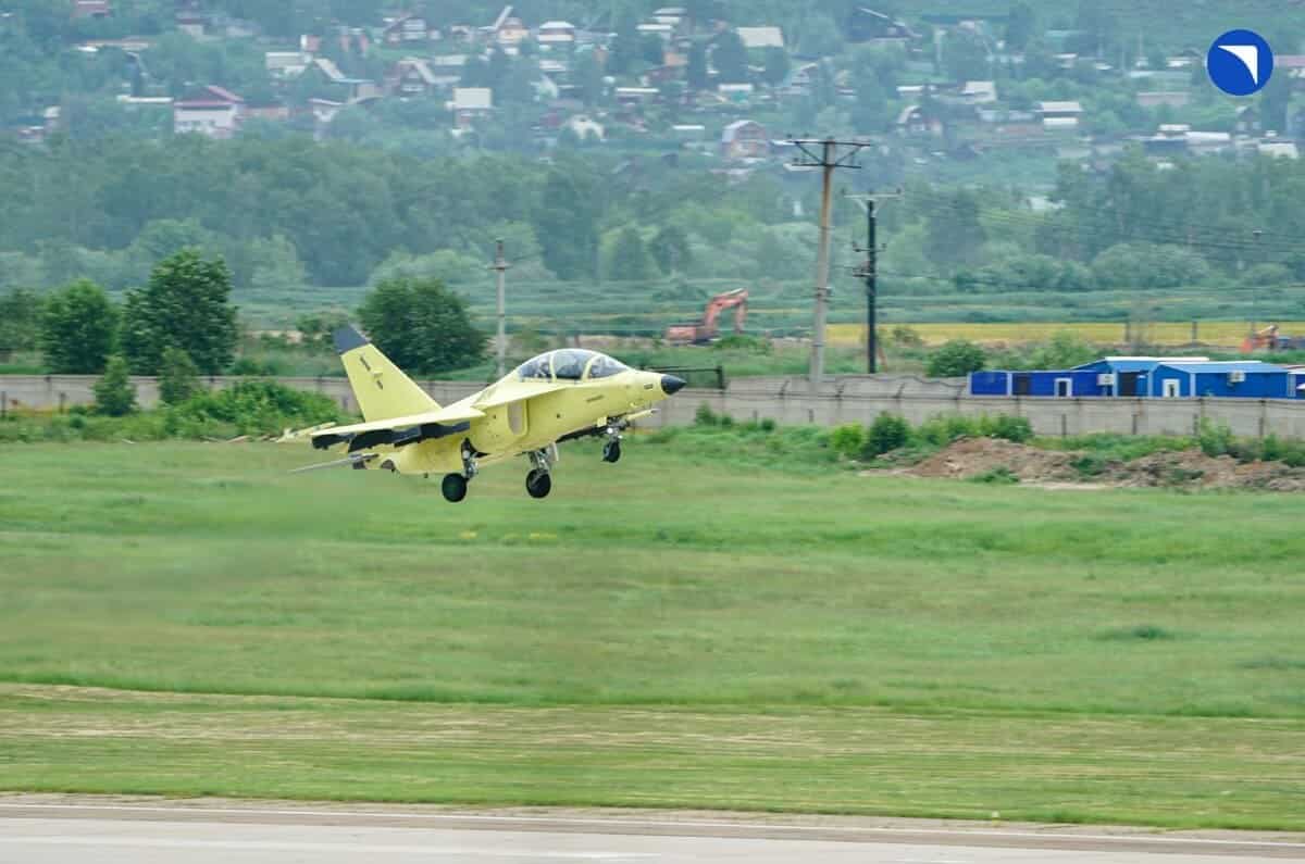 Опытный самолет Як-130М впервые поднялся в небо / © ОАК / «Ростех»