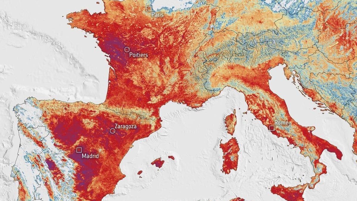 Спутник Sentinel-3 заснял аномальную жару в Европе: температура поверхности достигала 55°C