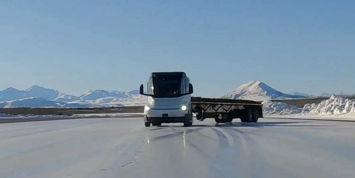 Tesla Semi / © Tesla