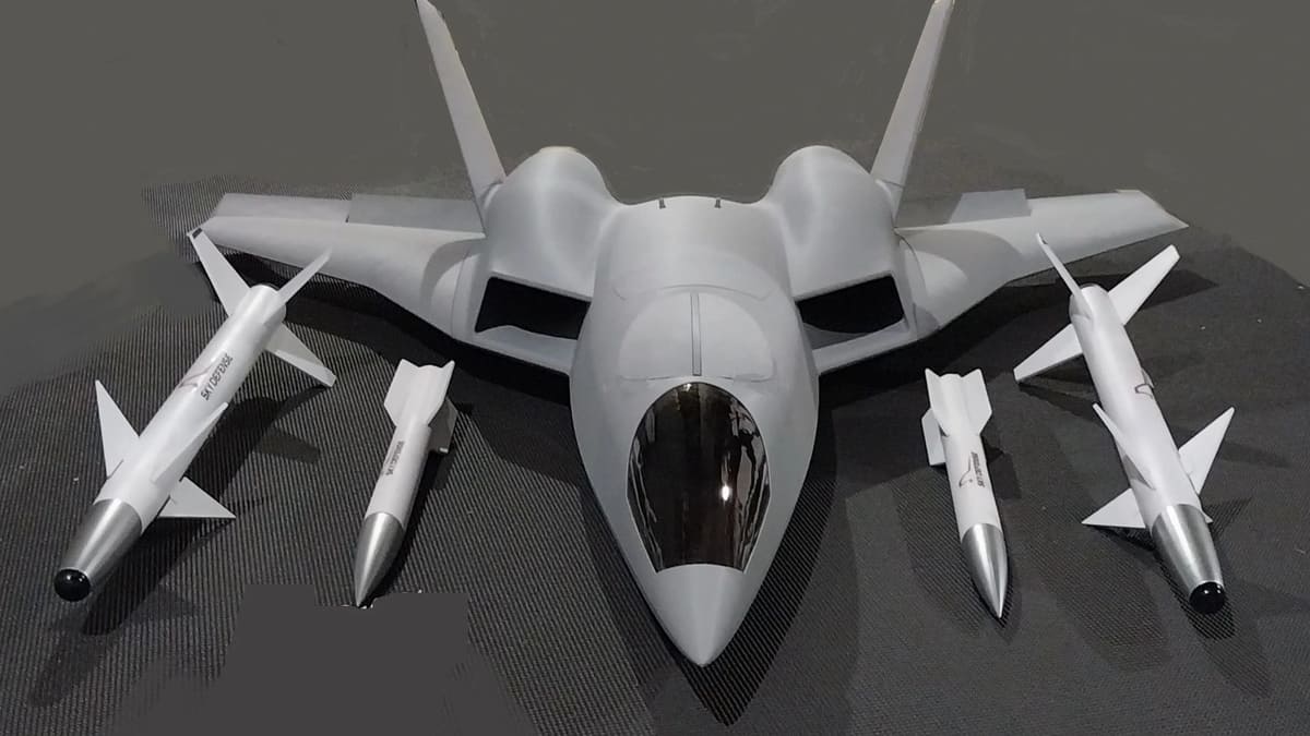 Автономный самолет-перехватчик CobraJet / © Skydefense
