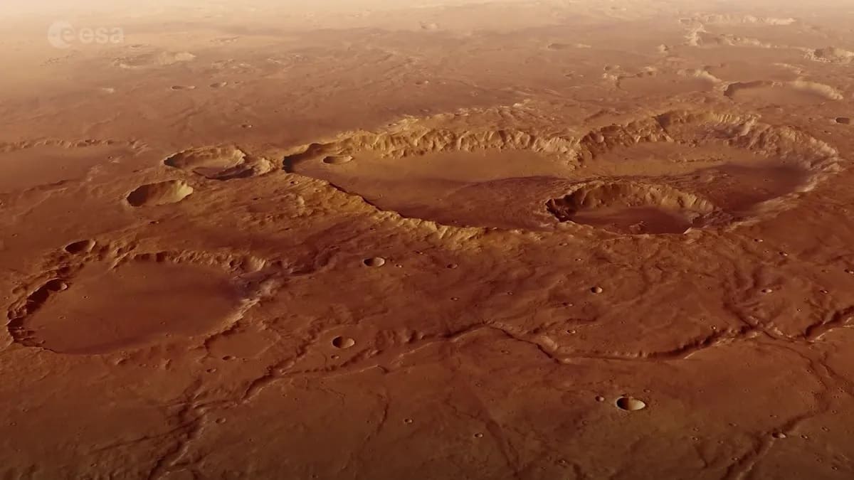 Поверхность Красной планеты в районе кратера Скиапарелли, снятая Mars Express / © ESA