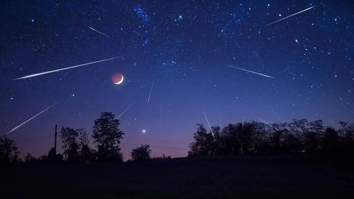 Солнечное затмение и «падающие звезды» / © Shutterstock