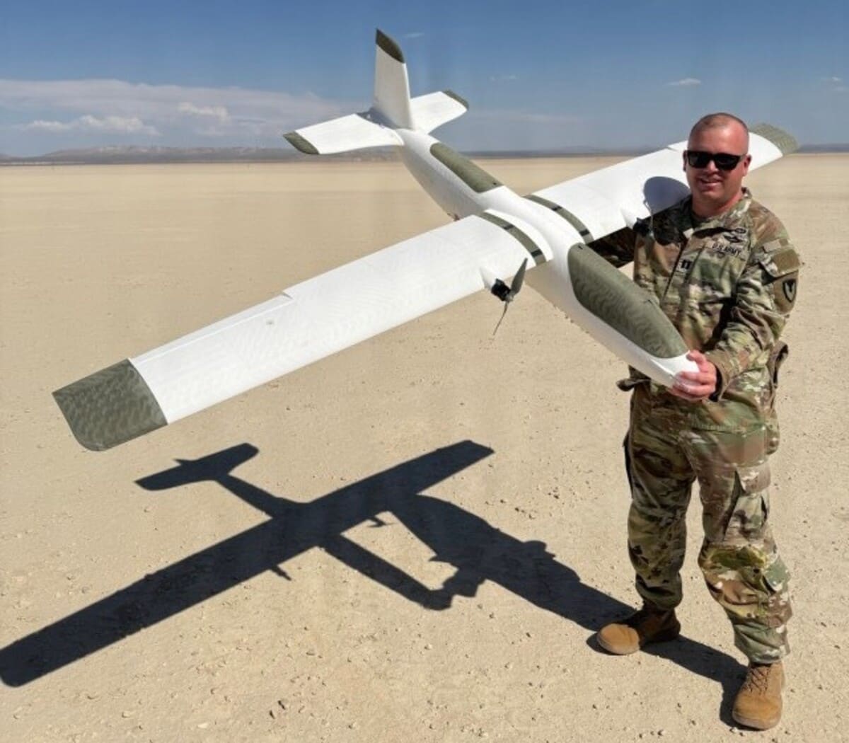 Дрон с аккумуляторным питанием / © US Army