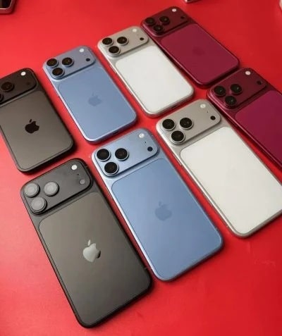 Вероятные расцветки iPhone 18 Pro и iPhone 18 Pro Max / © Sahil Karoul, соцсеть X