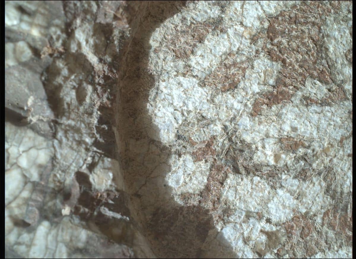 Изображение, полученное марсоходом Perseverance в сентябре 2026 года / © NASA /JPL-Caltech