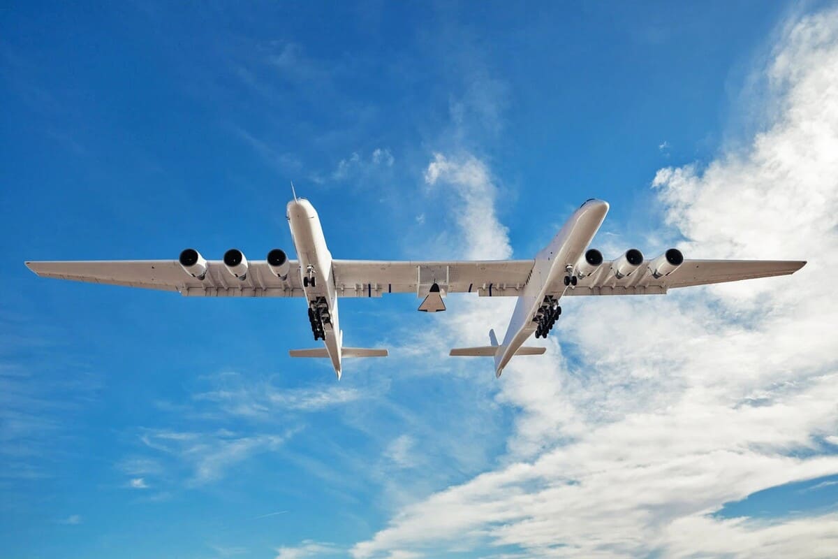 Самолет Roc / © Stratolaunch