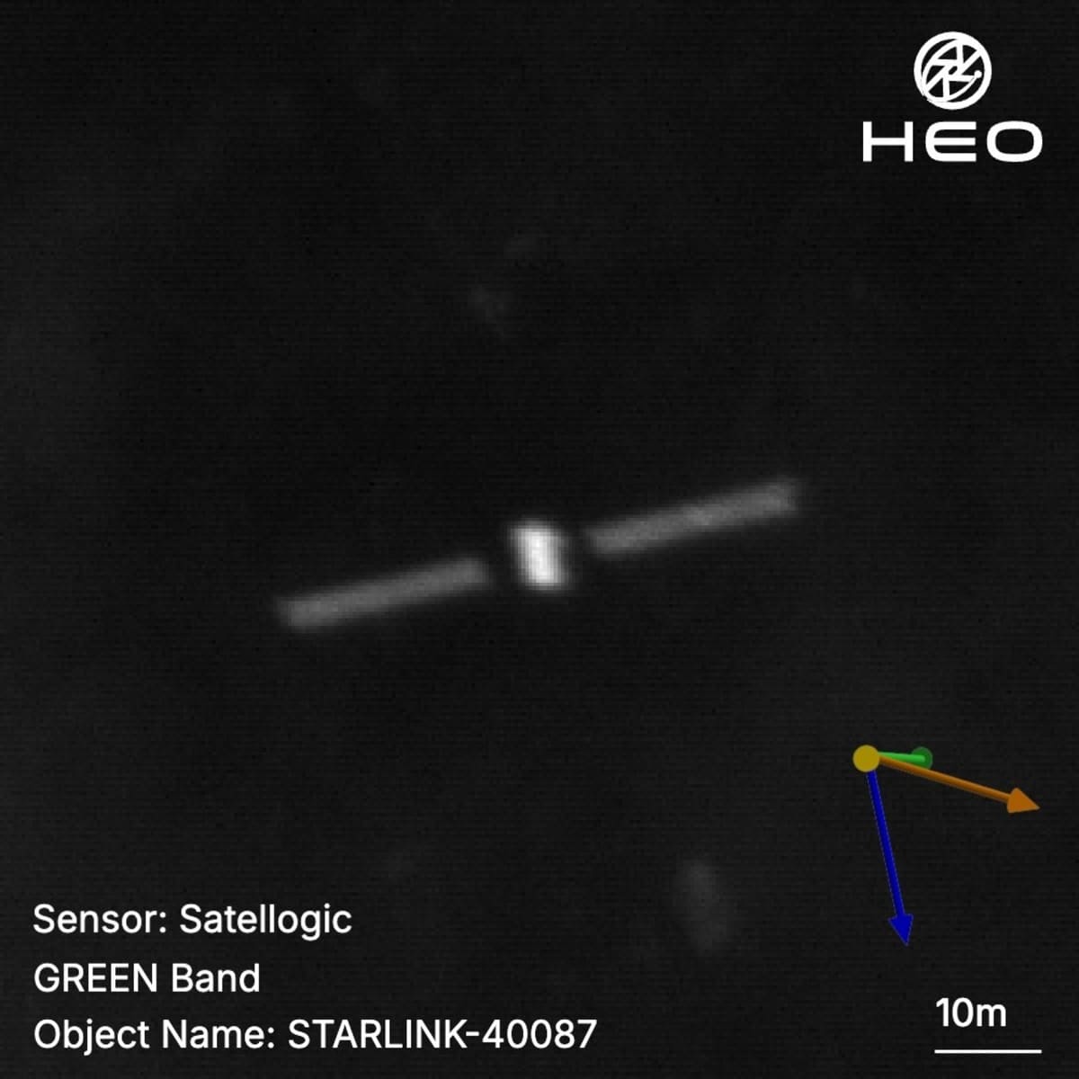 Первый снимок нового спутника Starlink V3 на орбите / © HEO Robotics